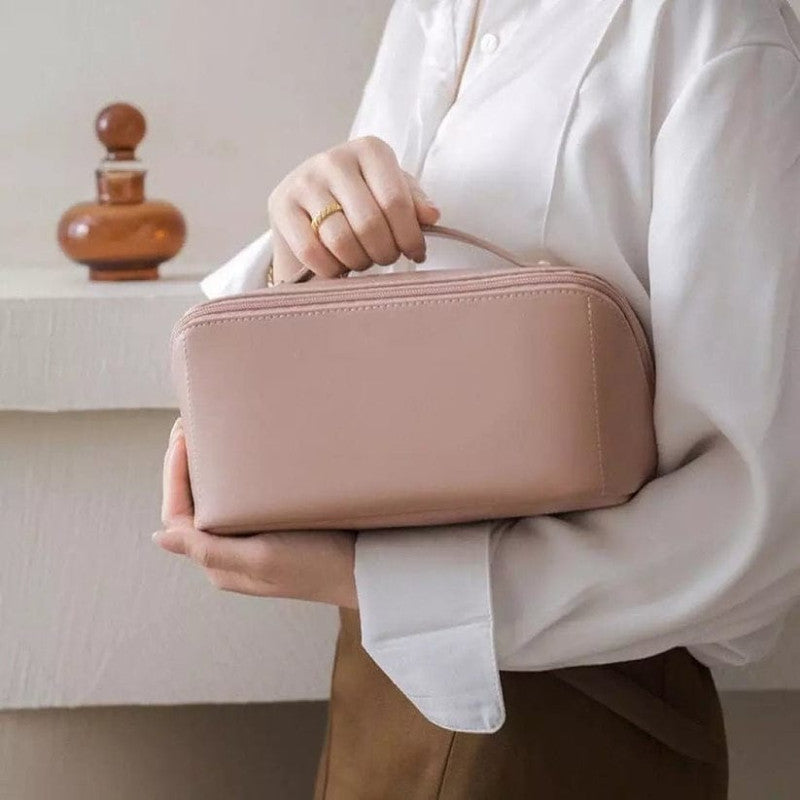 Large Capacity Premium Leather Travel Cosmetic Bag – Stylish & Organized Makeup Storage